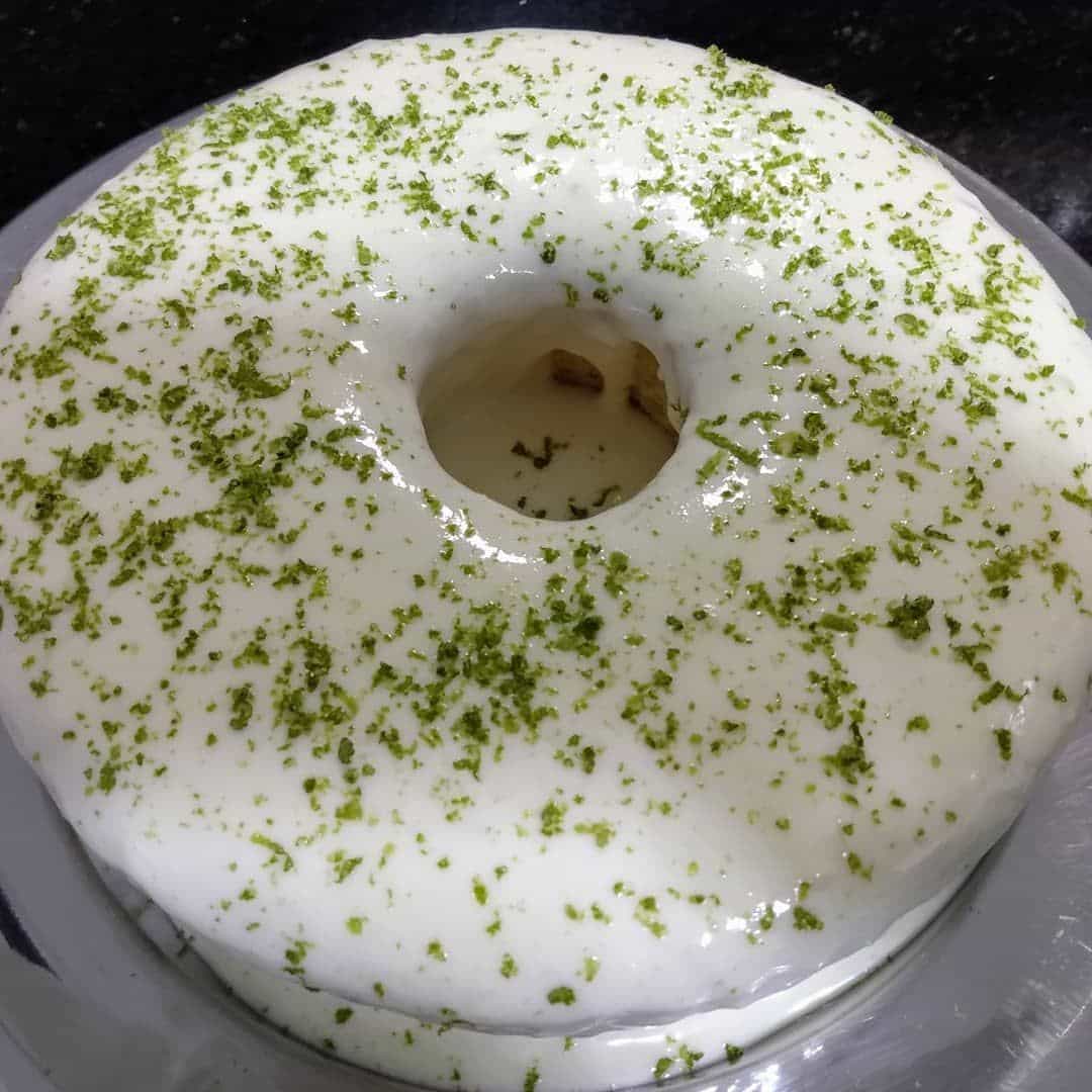 Bolo de limão